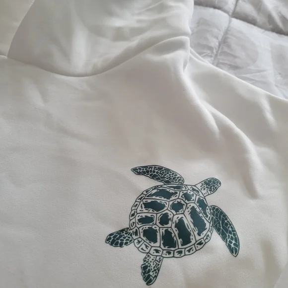 White Hooded Sweatshirt with Classic Sea Turtle Design. Soft - Timeless - Picture 3 of 5